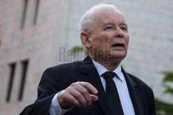 Jarosław Kaczyński na Wawelu w dniu 77. urodzin