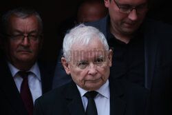 Jarosław Kaczyński na Wawelu w dniu 77. urodzin