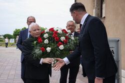 Jarosław Kaczyński na Wawelu w dniu 77. urodzin