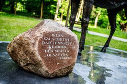 Nowa rzeźba Jelenia Szlachetnego w centrum Olsztyna