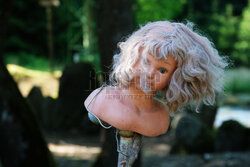 Dom powieszonych lalek w Czechach