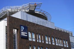 Konferencja posłów PiS przed Szpitalem Południowym